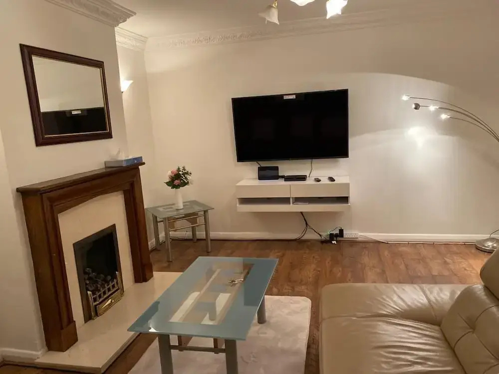 3 Bedroom House Near the City Center