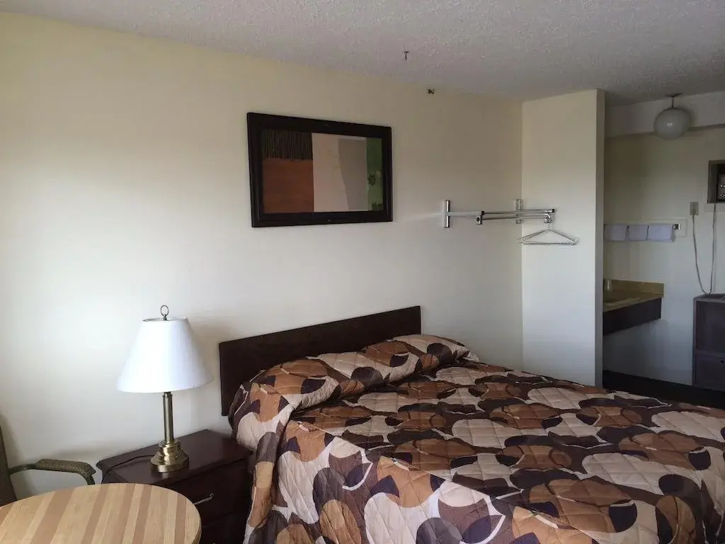 Wheel Inn Motel