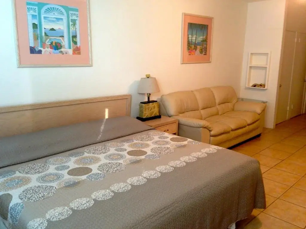 Surf Inn Hotel - Hollywood