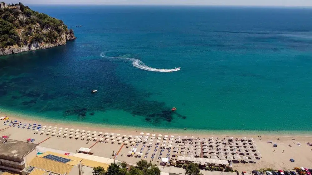 Valtos Beach Hotel