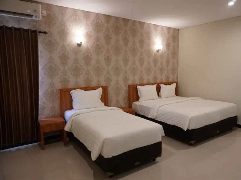 Go Hotel Maumere