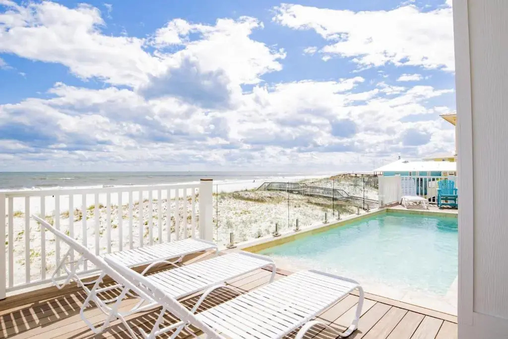 "The Pearl" Gulf Front Wprvt Heated Pool, 12 Bdrm 125Bath "Alvacationrentals"