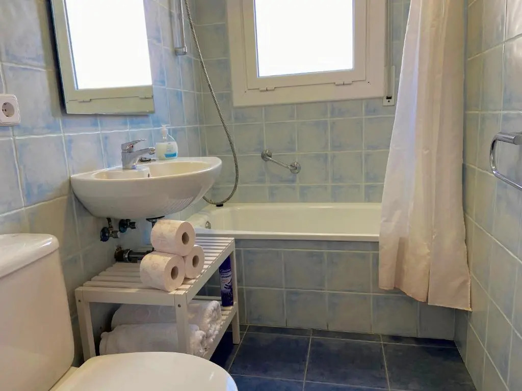 APARTAMENTOS AQUARIUM. 150 METROS PLAYA