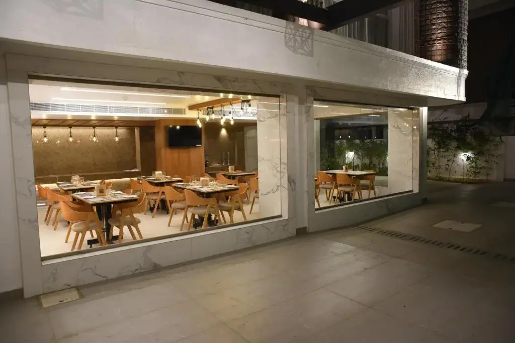 RATHNA RESIDENCY - Near US CONSULATE