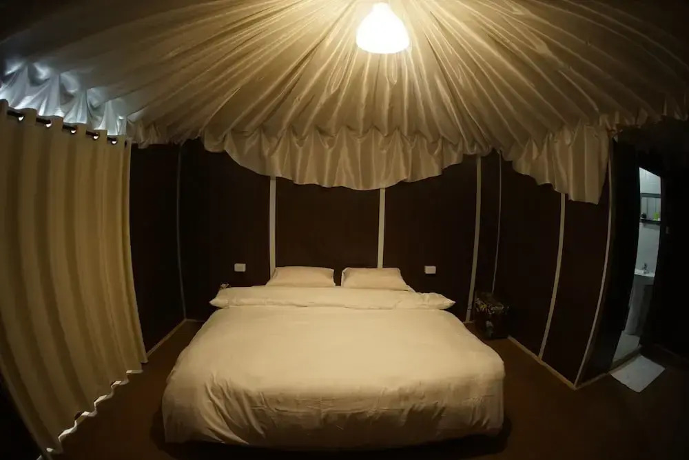 Mirage Rum Camp