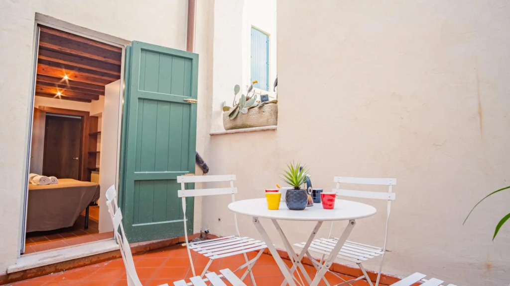 Residenza Corte Carnesali - Italian Homing