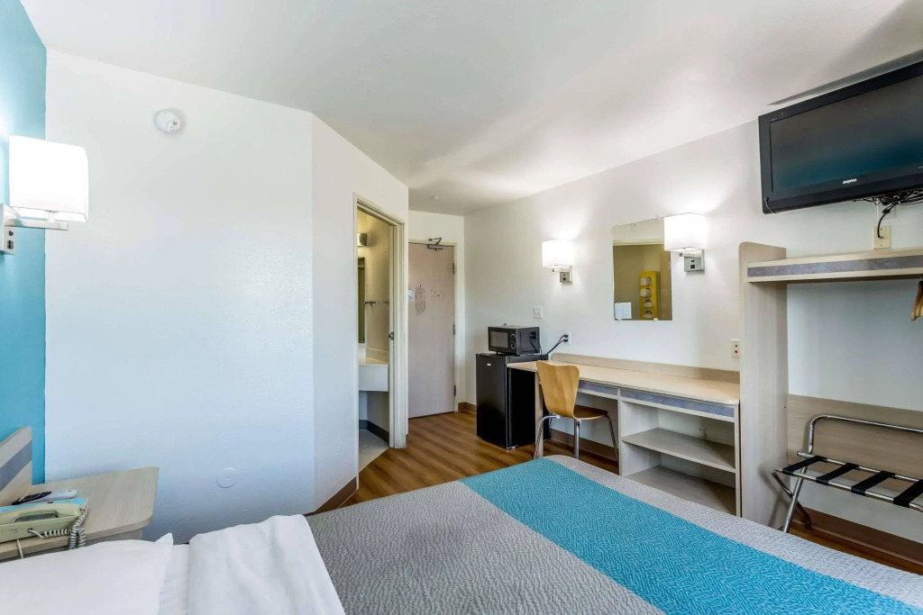 Holiday Inn Roswell by IHG