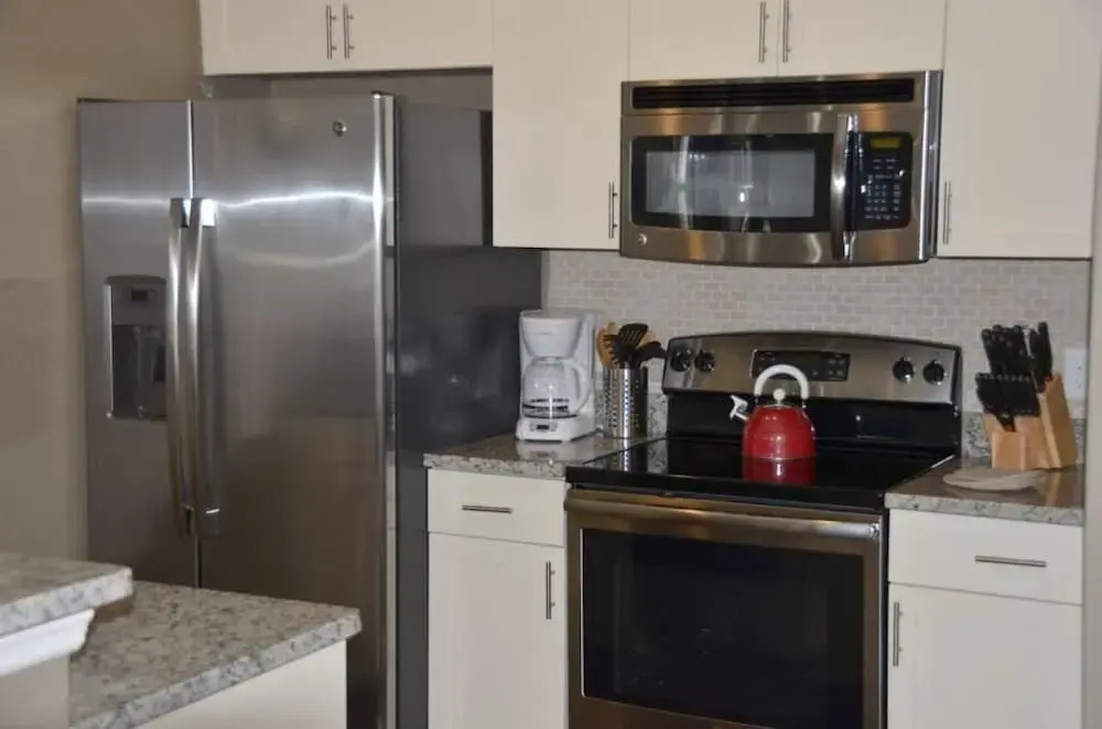 November Promo at Lucaya 3 Beds 2 Baths Id:59007