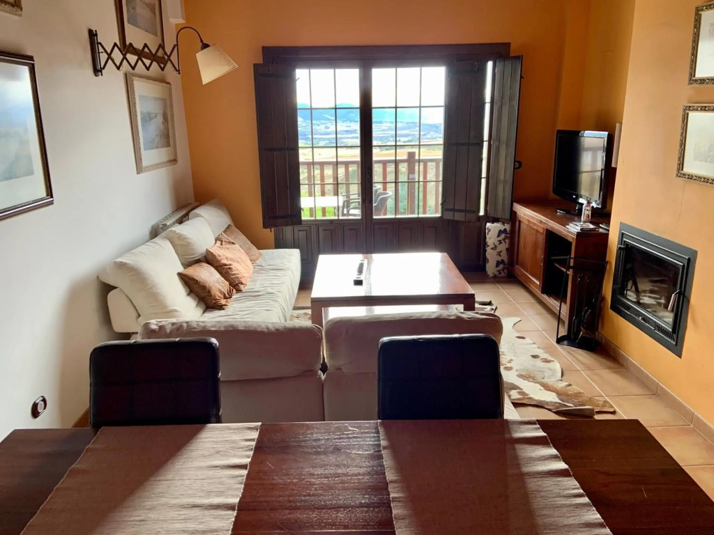 Badaguás (Jaca) - Duplex en el Pirineo