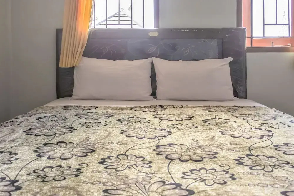 Orari View Restaurant & Homestay