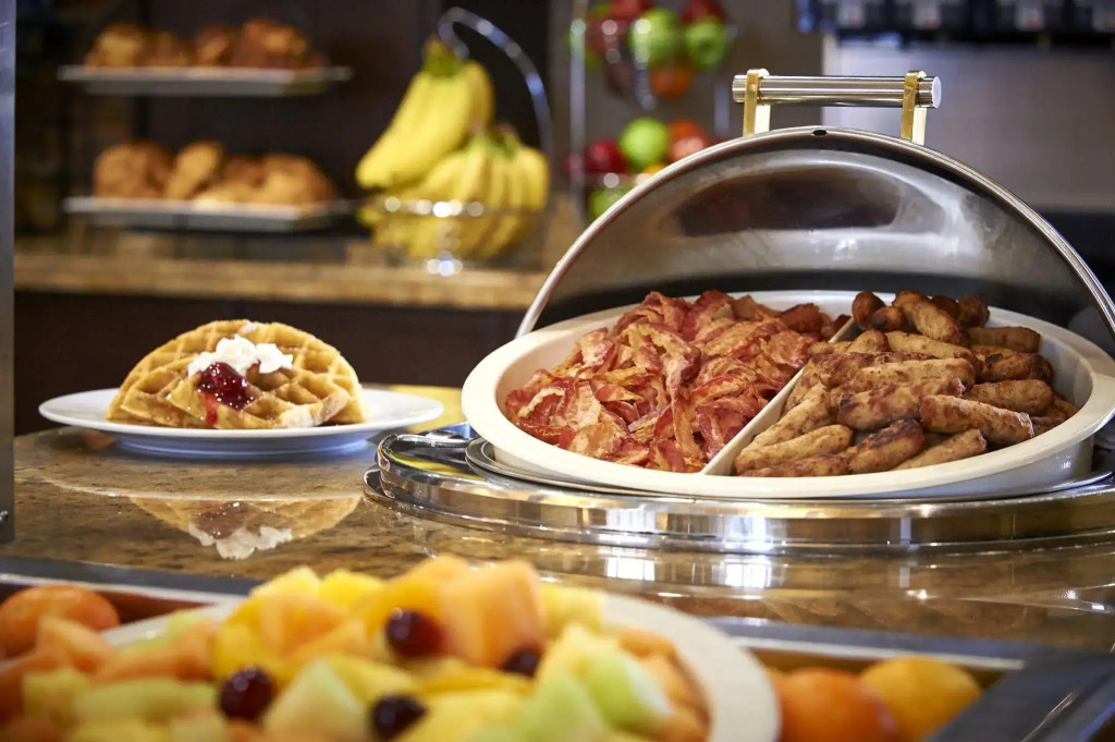 Staybridge Suites Hamilton - Downtown by IHG