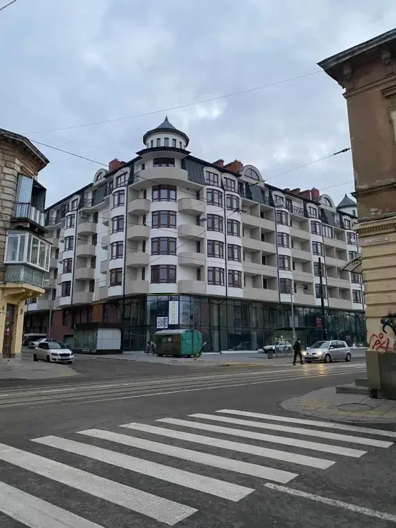 Apartment in Khmelnytsky Street