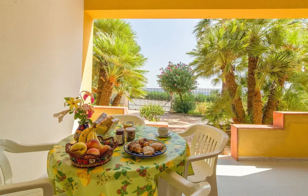 Baia Renella Residence