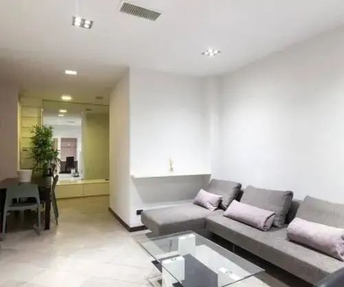 Luxury Home 100 Mq A Stone'S Throw From The Duomo