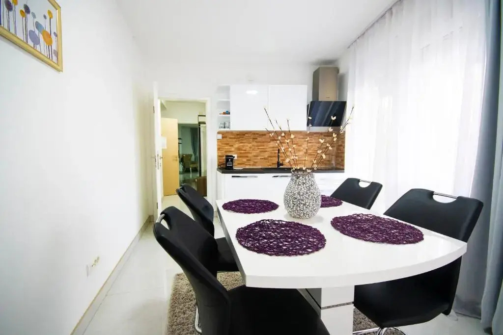 Apartments Budimlija