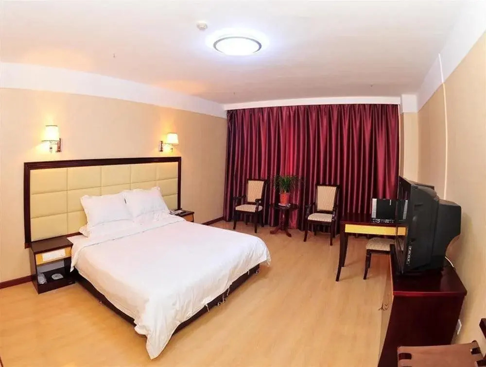 Zhucheng Long Yun Holiday Inn