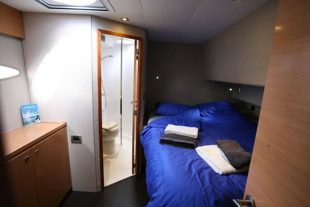 Floatinn Boat-BnB