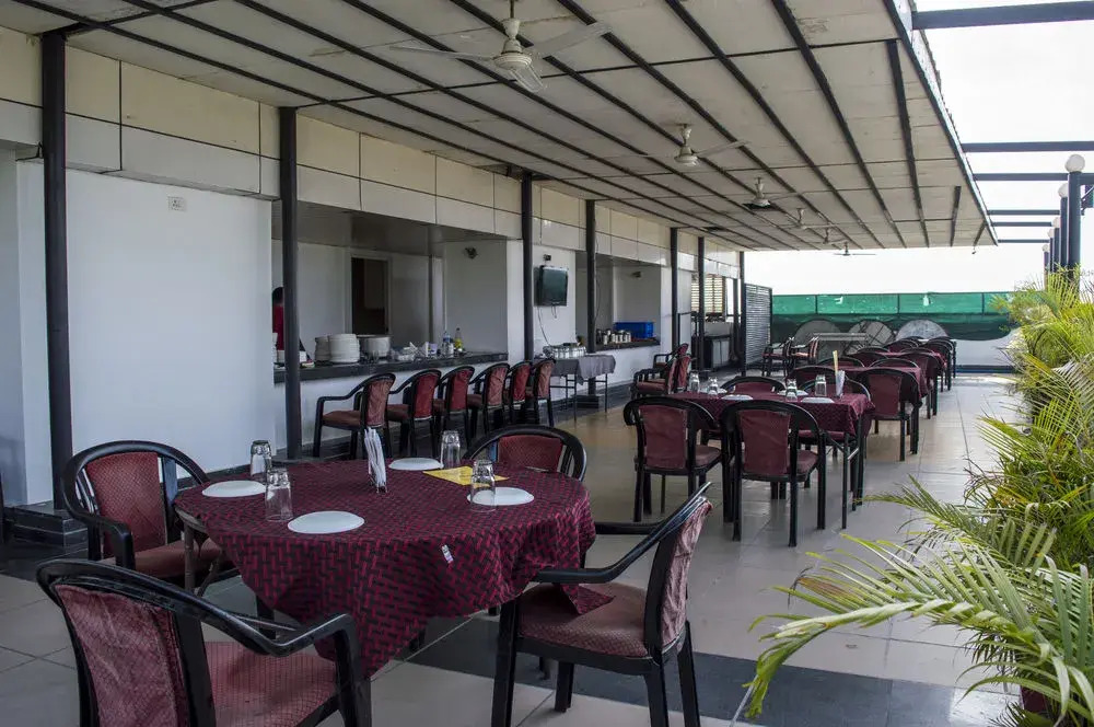 OYO Rooms Bhopal Malviya Nagar New Market