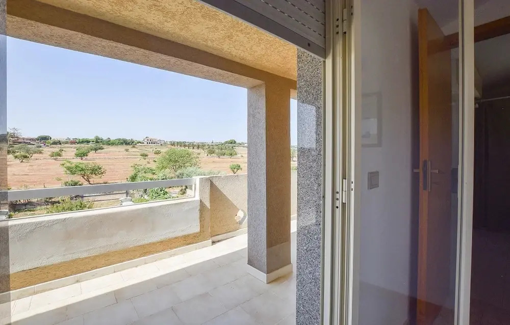 Beautiful Apartment in Donnalucata With 2 Bedrooms and Wifi