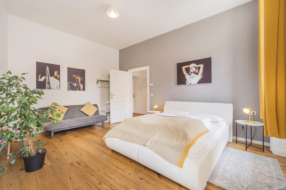 Vienna Vintage Apartment
