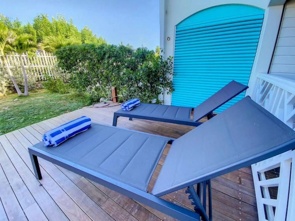 Princess Blue, 3BDR, Beach Front Deluxe, Orient Bay, Pool, Wifi 100 Mps