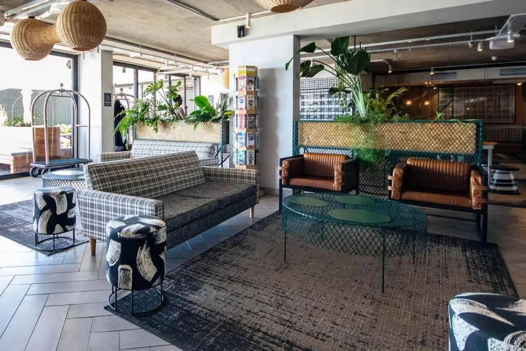 514 Wex1 Modern Studio Apartment