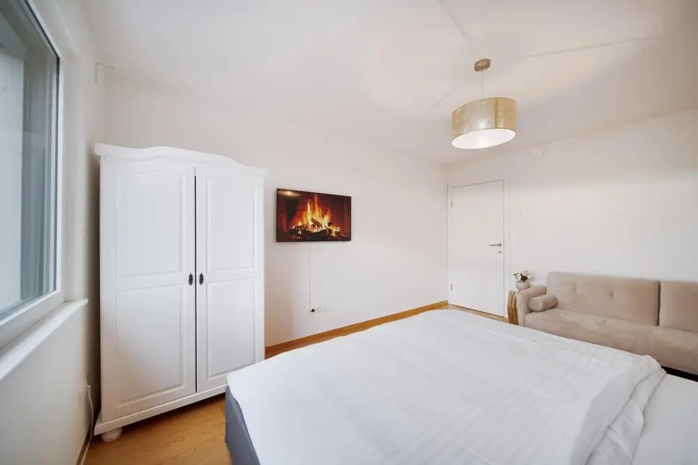 Smile Villa With Terrace Garden Aircondition and Parking in the Beloved D Bling in Vienna