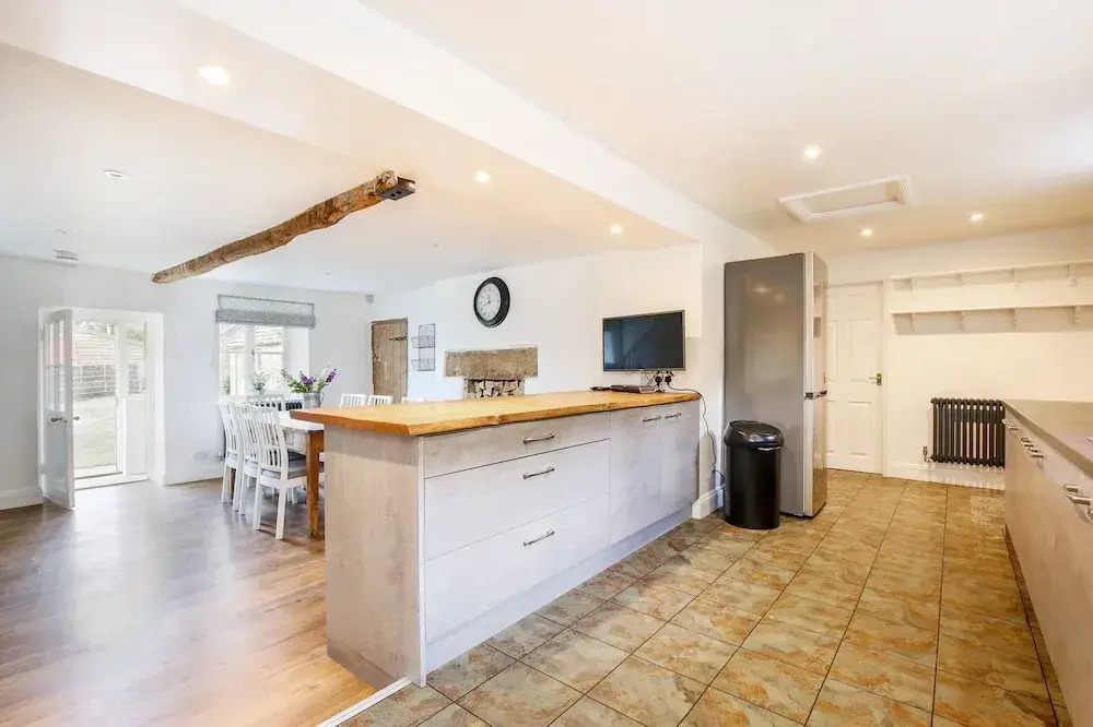 Rustic Cotswolds Farmhouse by Burford