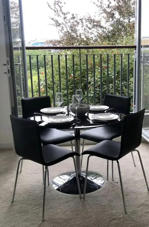 33 Bittern House (apartment)