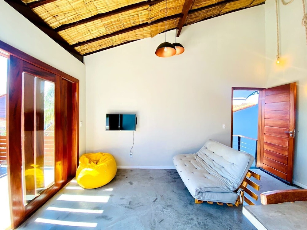 RiqueHouse Hidro Piscina a 500m da praia