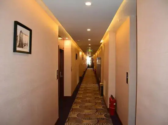 Lanzhou Huayu Business Hotel