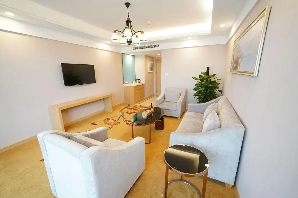 Vienna International Hotel (Slender lake Dongguan Street Ancient Canal)