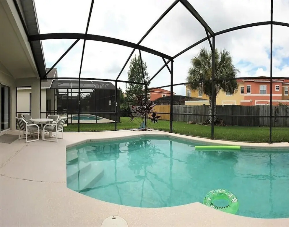 86331 4 Bedroom Pool Home, Lake Berkley Resort