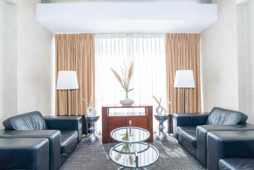 Sandman Signature Vancouver Airport Hotel & Resort