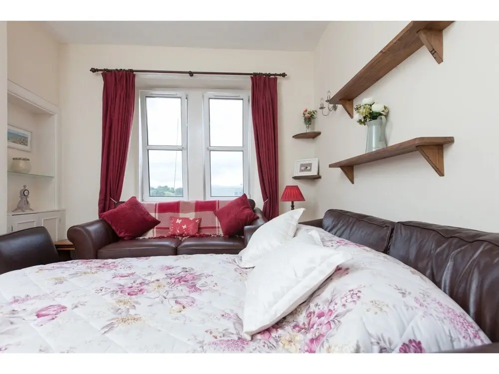Homely Tenement for 4 Near Botanic Gardens