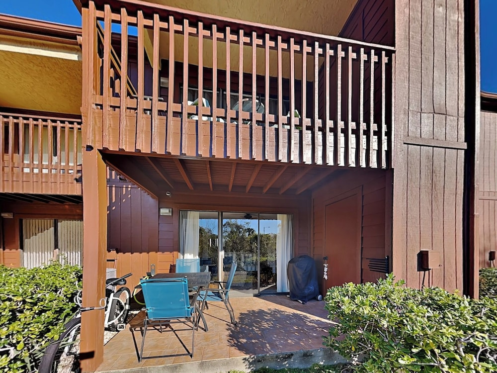 Beachwalk Condominiums #8B