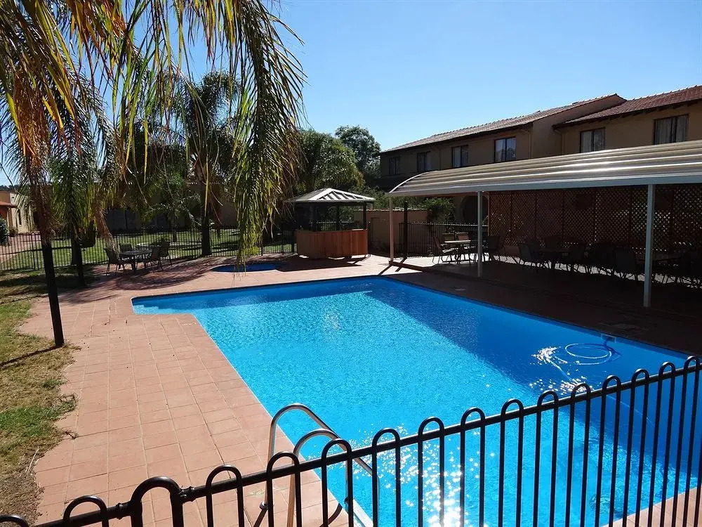 El Caballo Resort