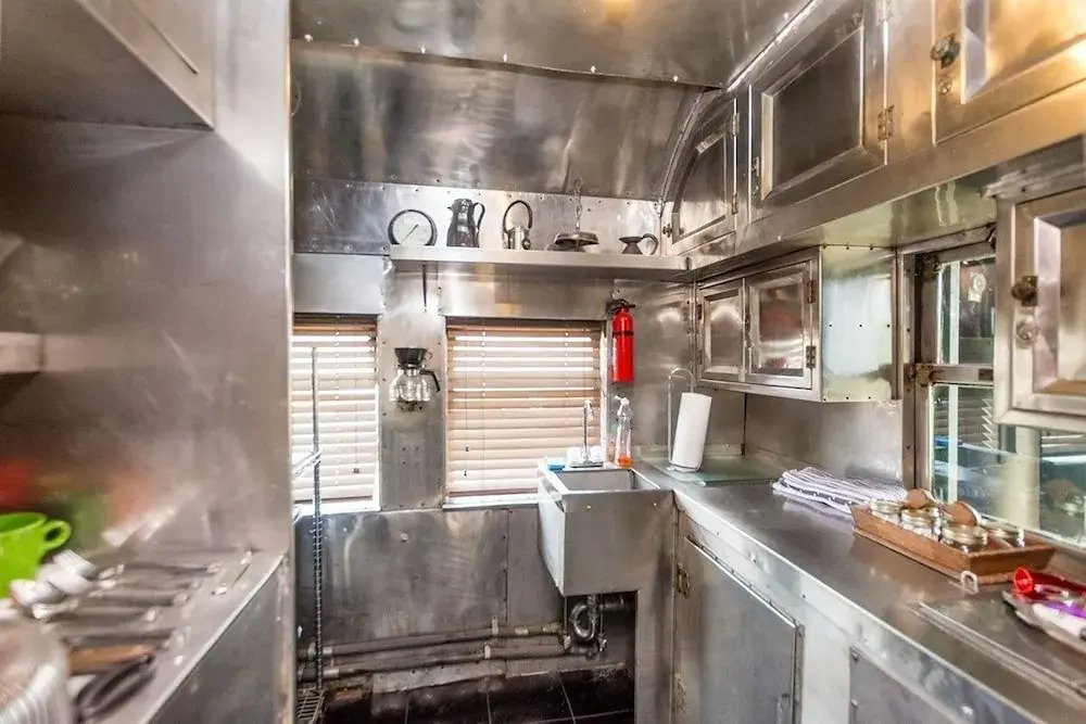 1894 Private Pullman Palace Ca 1 Bedroom Apts by Redawning