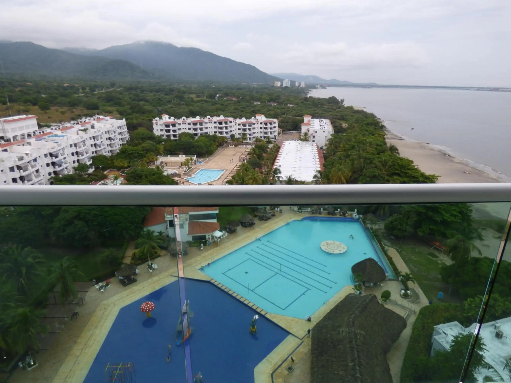 Costa Azul Suites 906