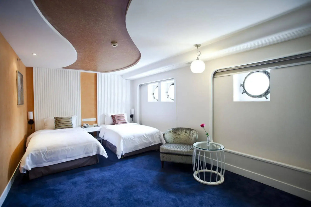 Cruise INN