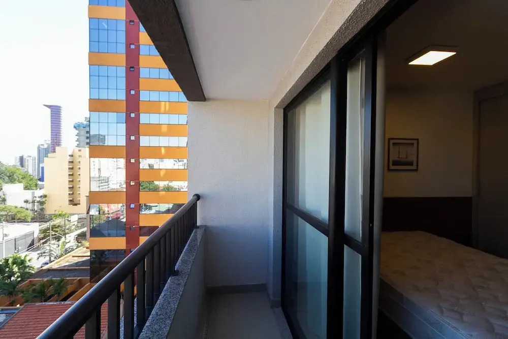Apto em Pinheiros c Piscina Academia e Smartlock