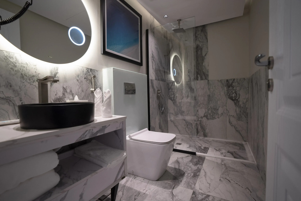 Prime Al Corniche Hotel