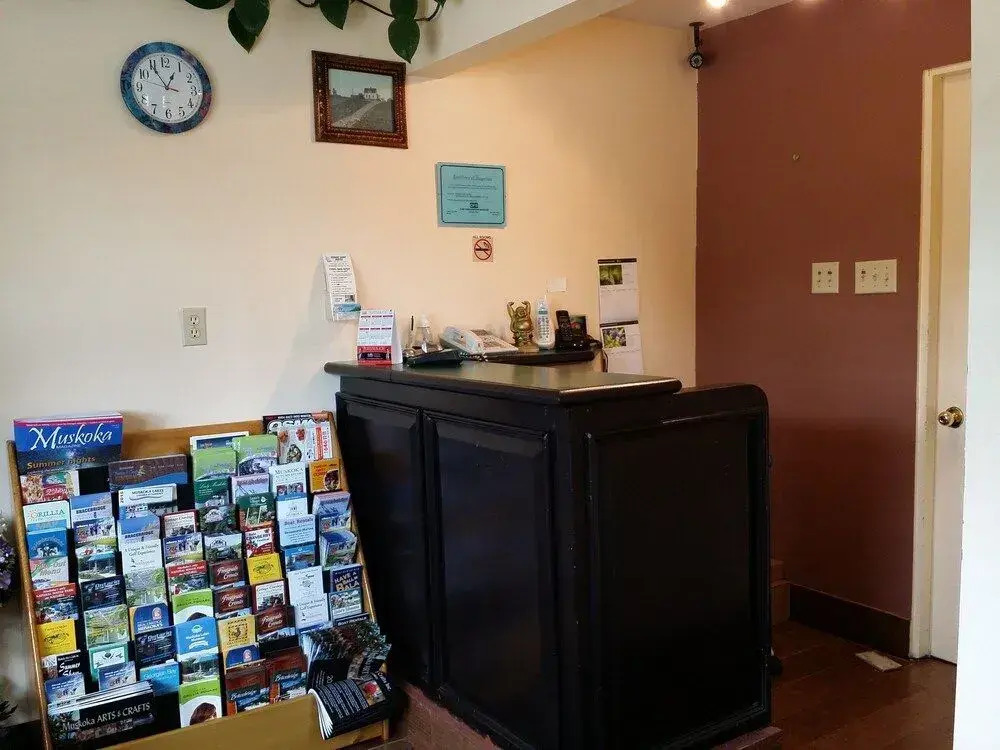 Cedar Lane Motel