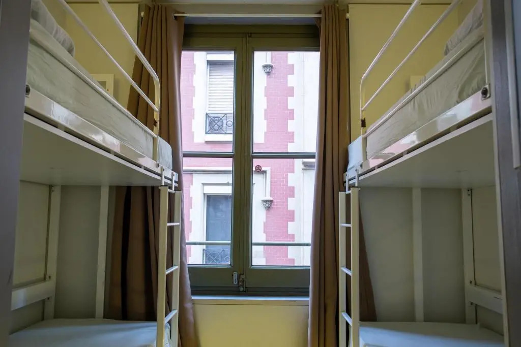 Urbany Hostel BCN GO