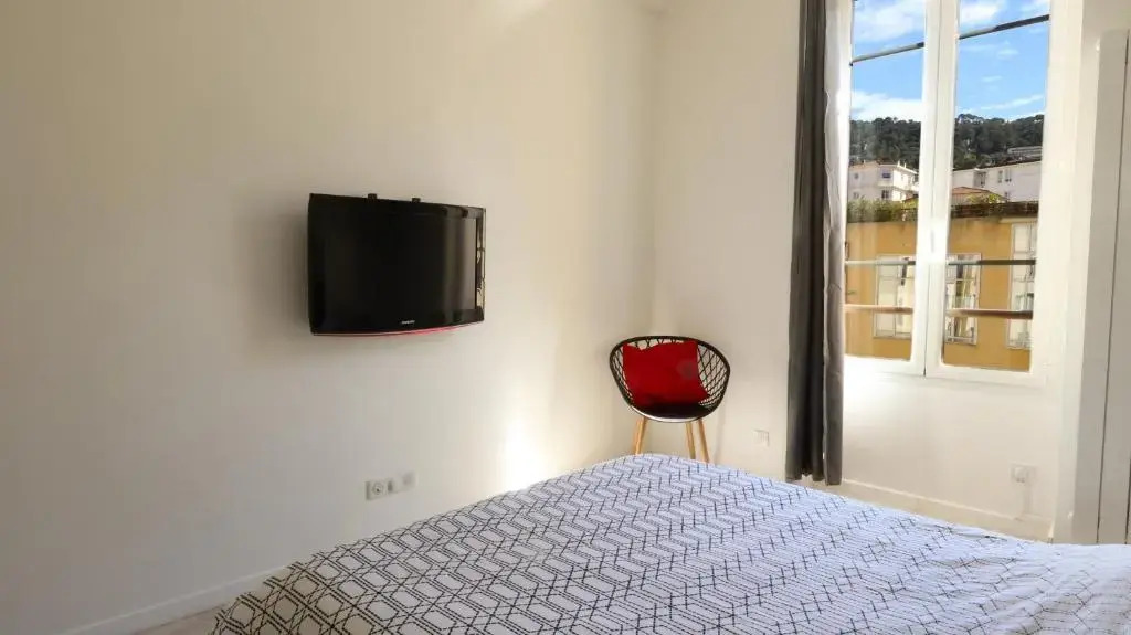 Apartment Port