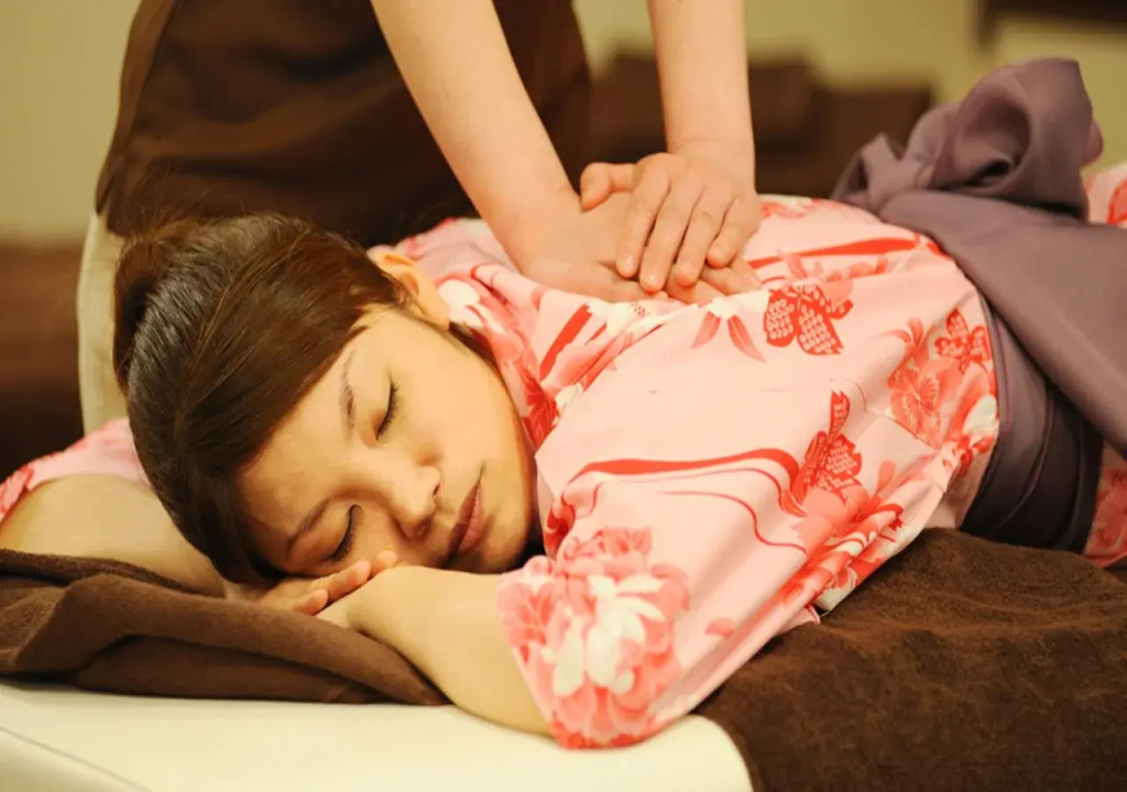 Tokyo Yugawara Onsen Manyo no Yu