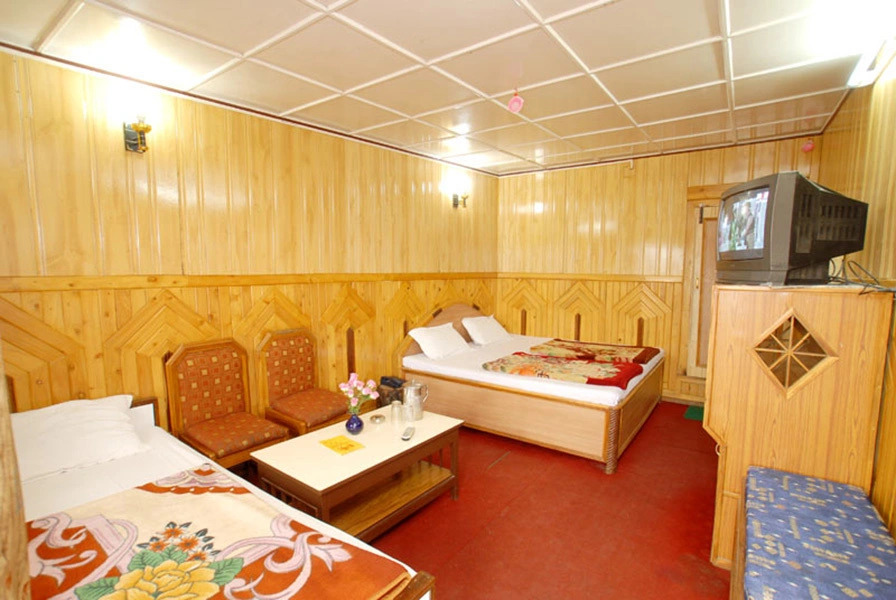 Hotel Vikrant