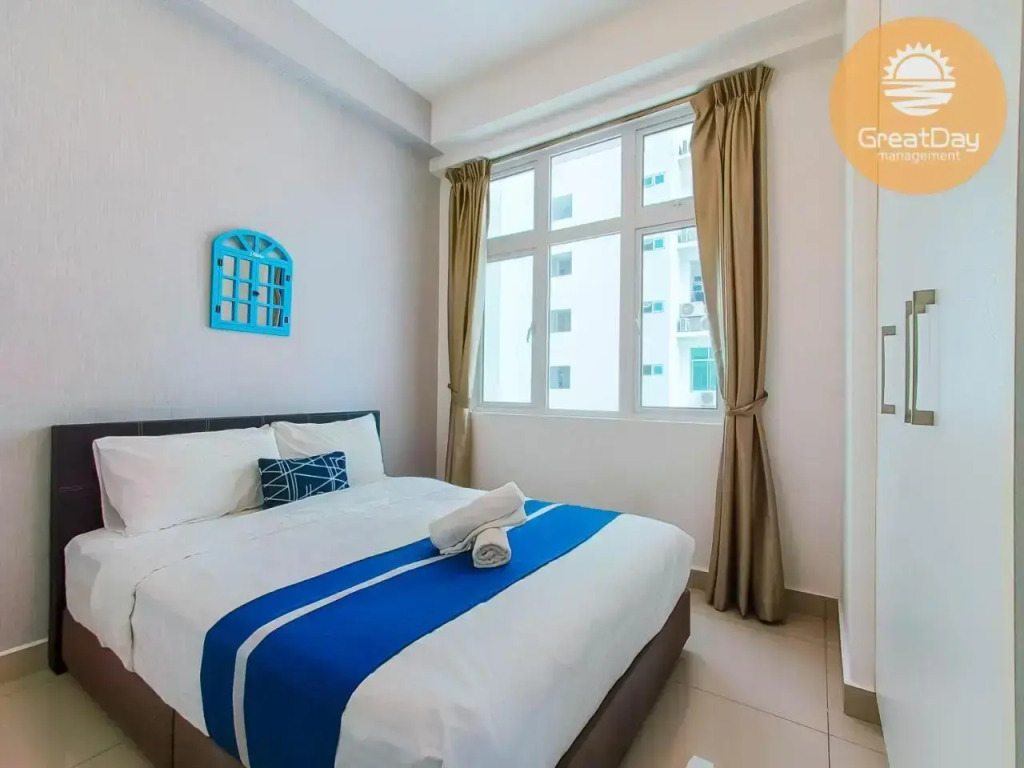 JB city Twin Galaxy 2BR by GreatDay