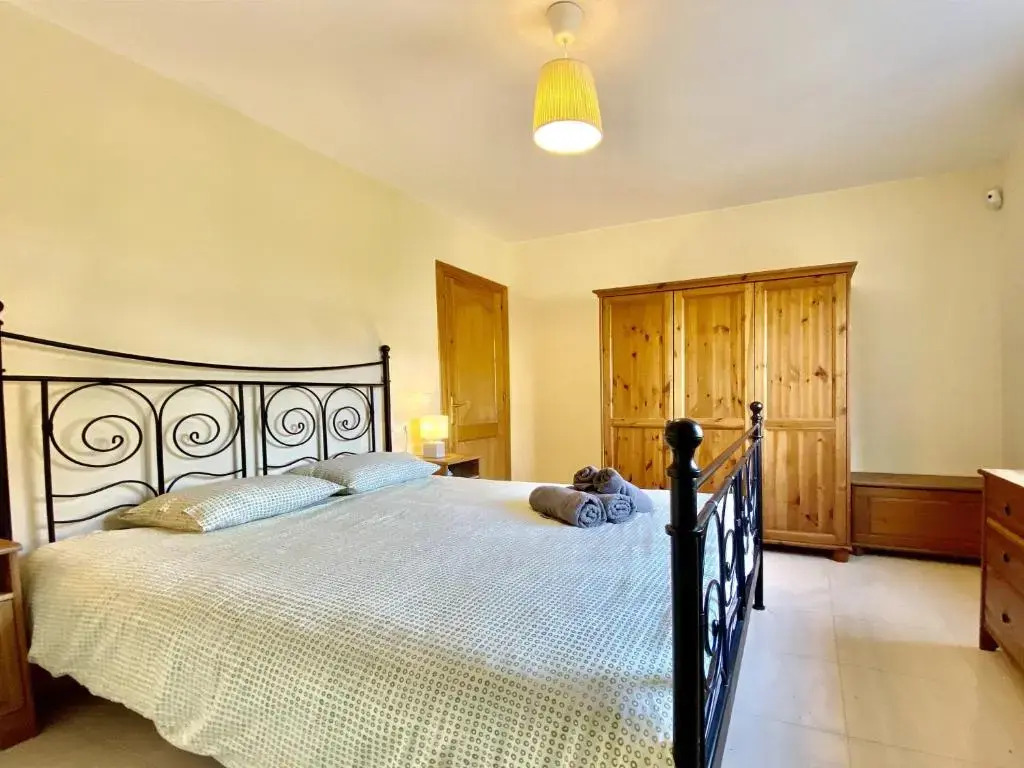 Villa Avondale 3bedroom villa with air-conditioning & private swimming pool