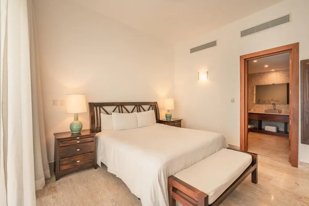5 Guests 2 BR Jacuzzy Balcony Sublime